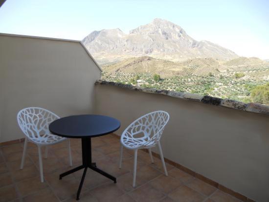 Hostal Rural De Cuadros Bedmar y Garciez 外观 照片